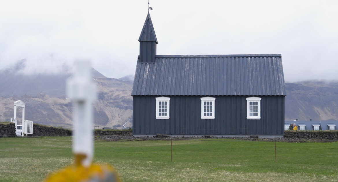 Grundarfjörður, Jan Madeus Travel Blog