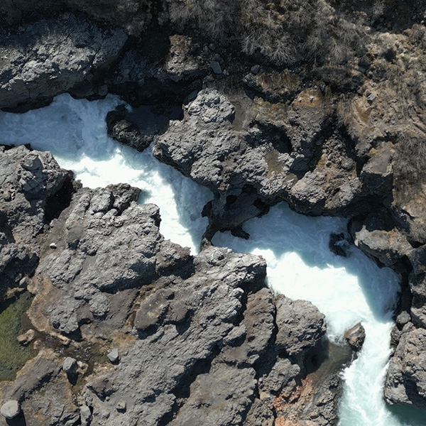 Hraunfossar, Barnafoss, Island