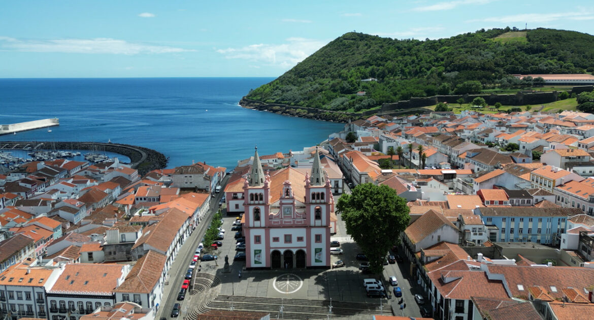 Terceira, Praia da Vitoria, Angra do Heroísmo
