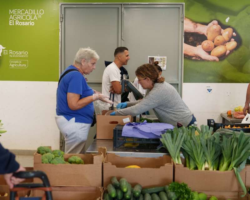 Stalls with vegetables at the Mercadillo Agrícola farmers market in El Rosario, Tenerife